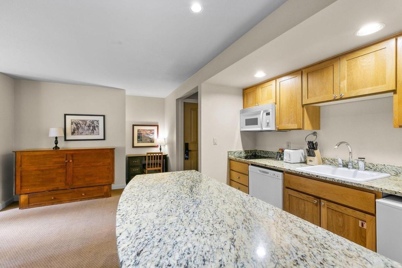 Seventh Mountain Resort Deschutes River Woods Exterior foto